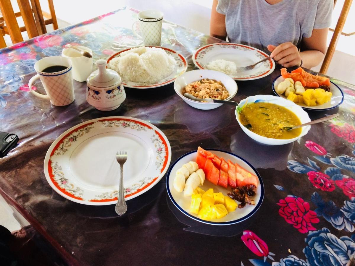 Tropicana Home Stay Baie d'Arugam Extérieur photo