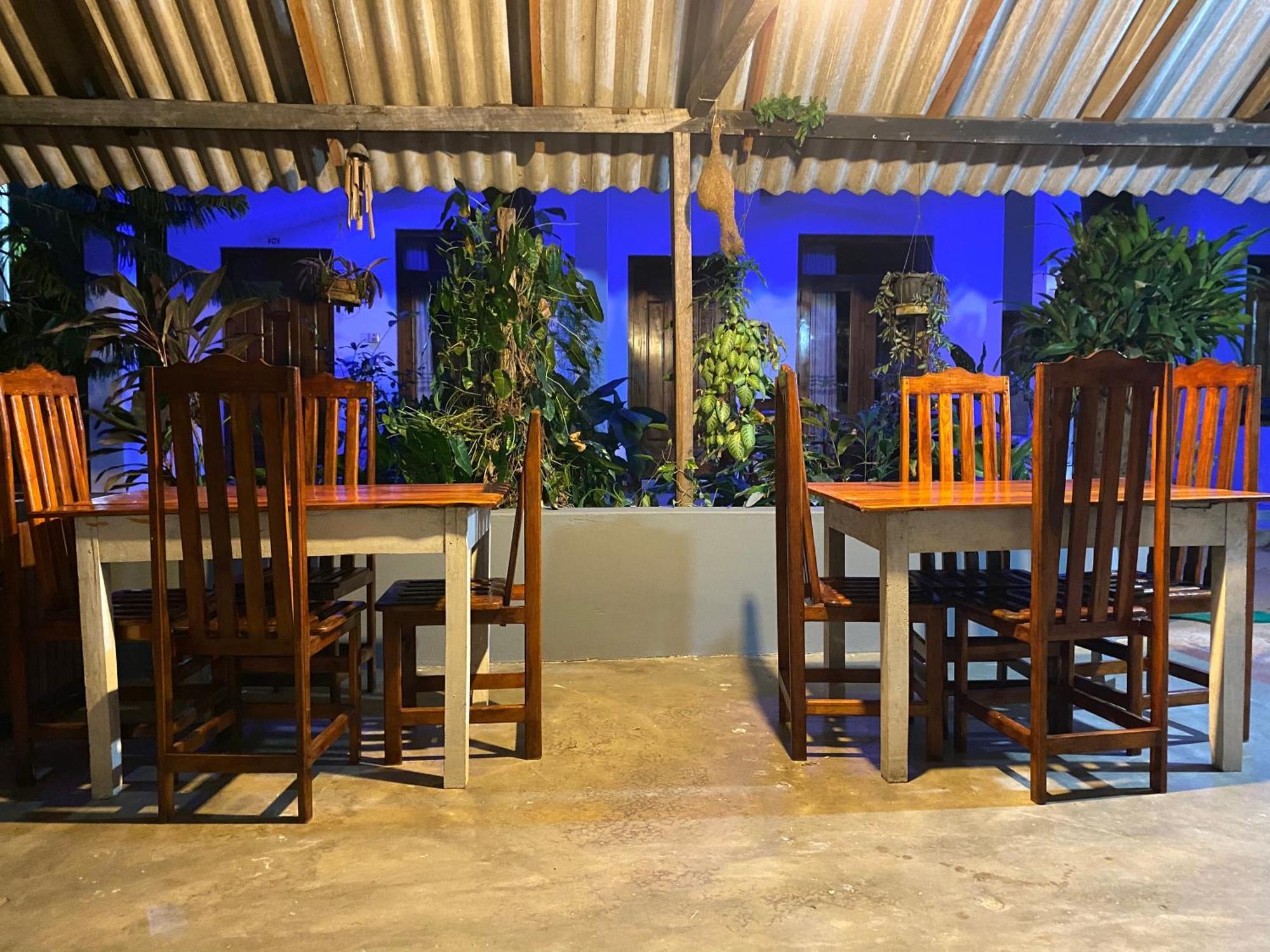 Tropicana Home Stay Baie d'Arugam Extérieur photo